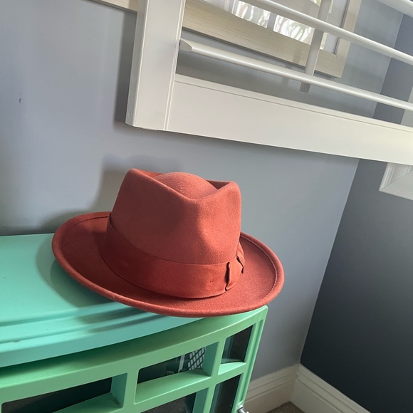 Wyeth Dark Pink Hat - Picture 4 of 6